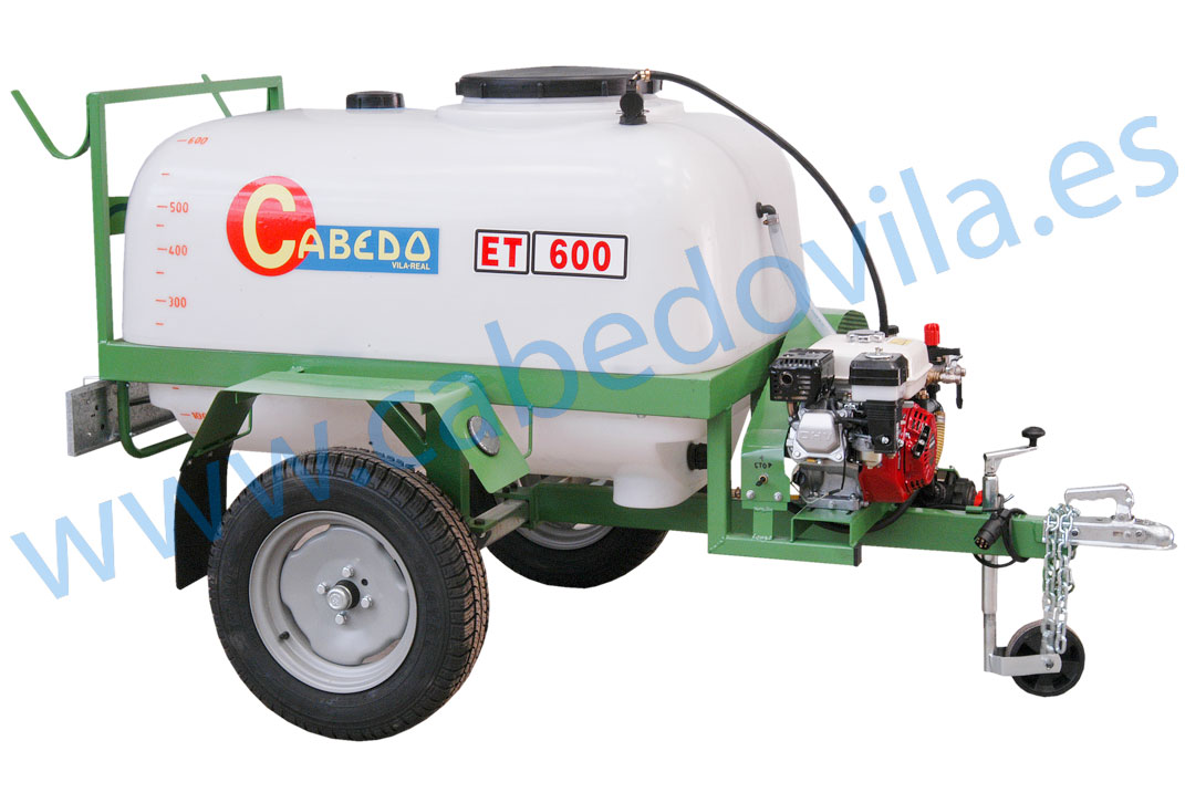 Pulverizador agrícola arrastrado para coche o todo terreno. 